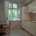 Pikk 24 - Kesklinn - Center Korter Parnu
